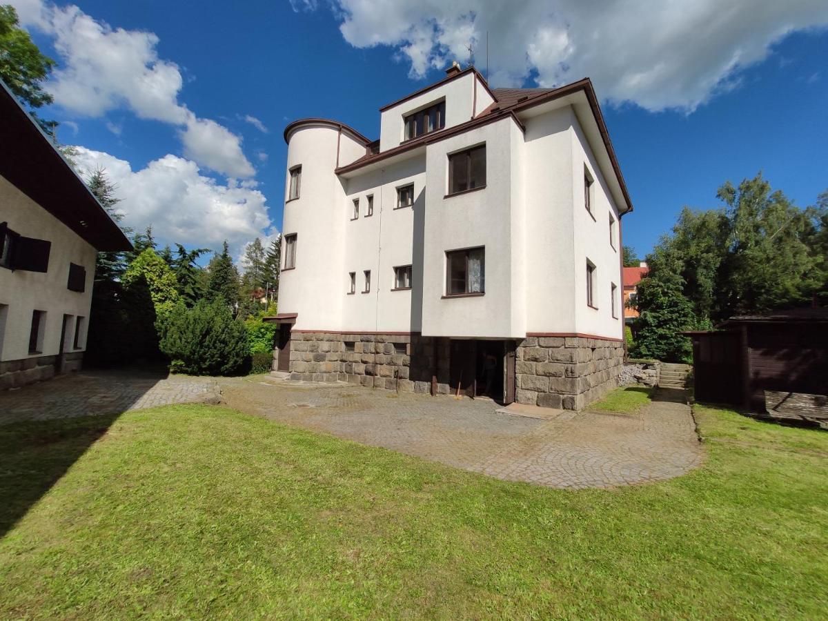 Vila Sik 2 Nove Mesto na Morave Bagian luar foto